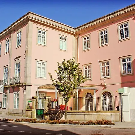 Bonfim Small House *